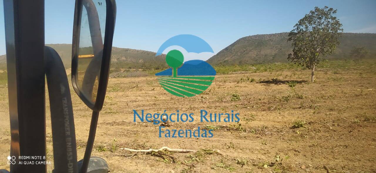 Fazenda de 968 ha em Uruaçu, GO